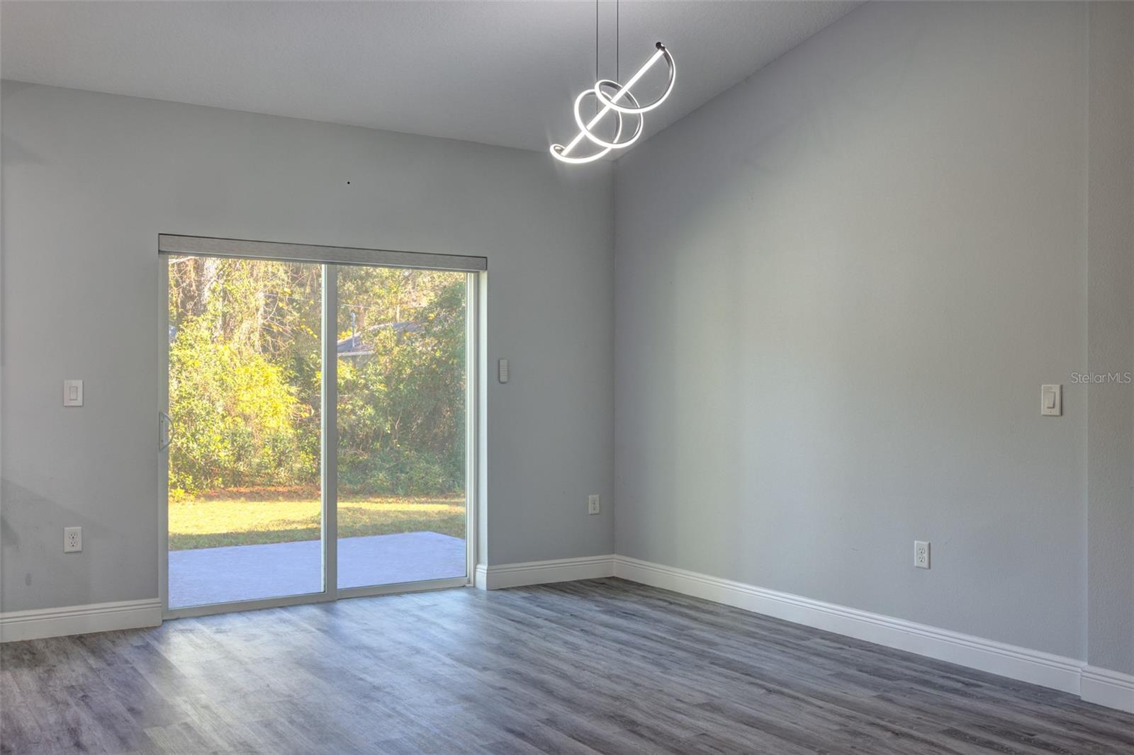 WEST HIGHLANDS - Residential