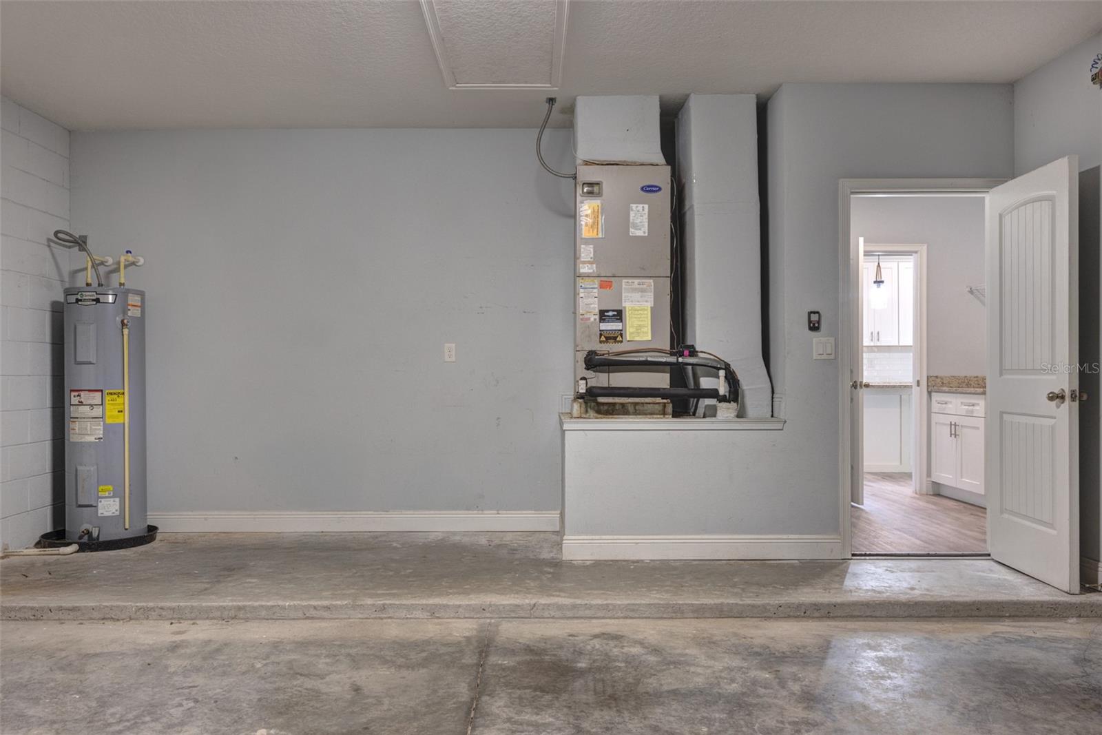 WEST HIGHLANDS - Residential