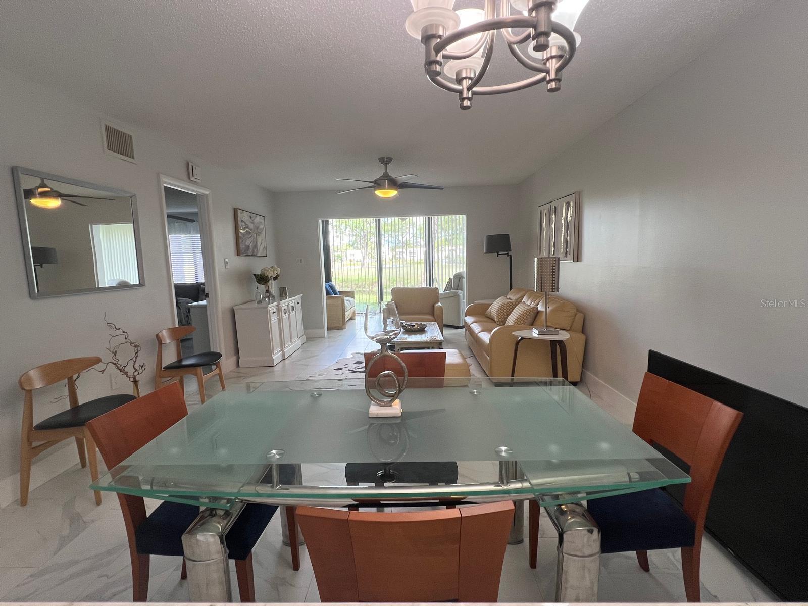 WILLOW LINKS - Residential Lease