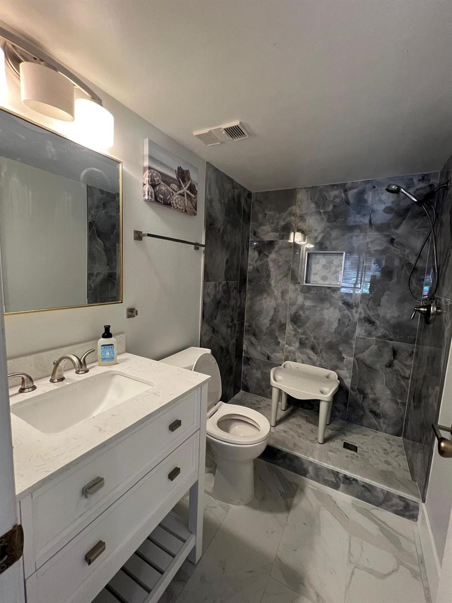 WILLOW LINKS - Residential Lease