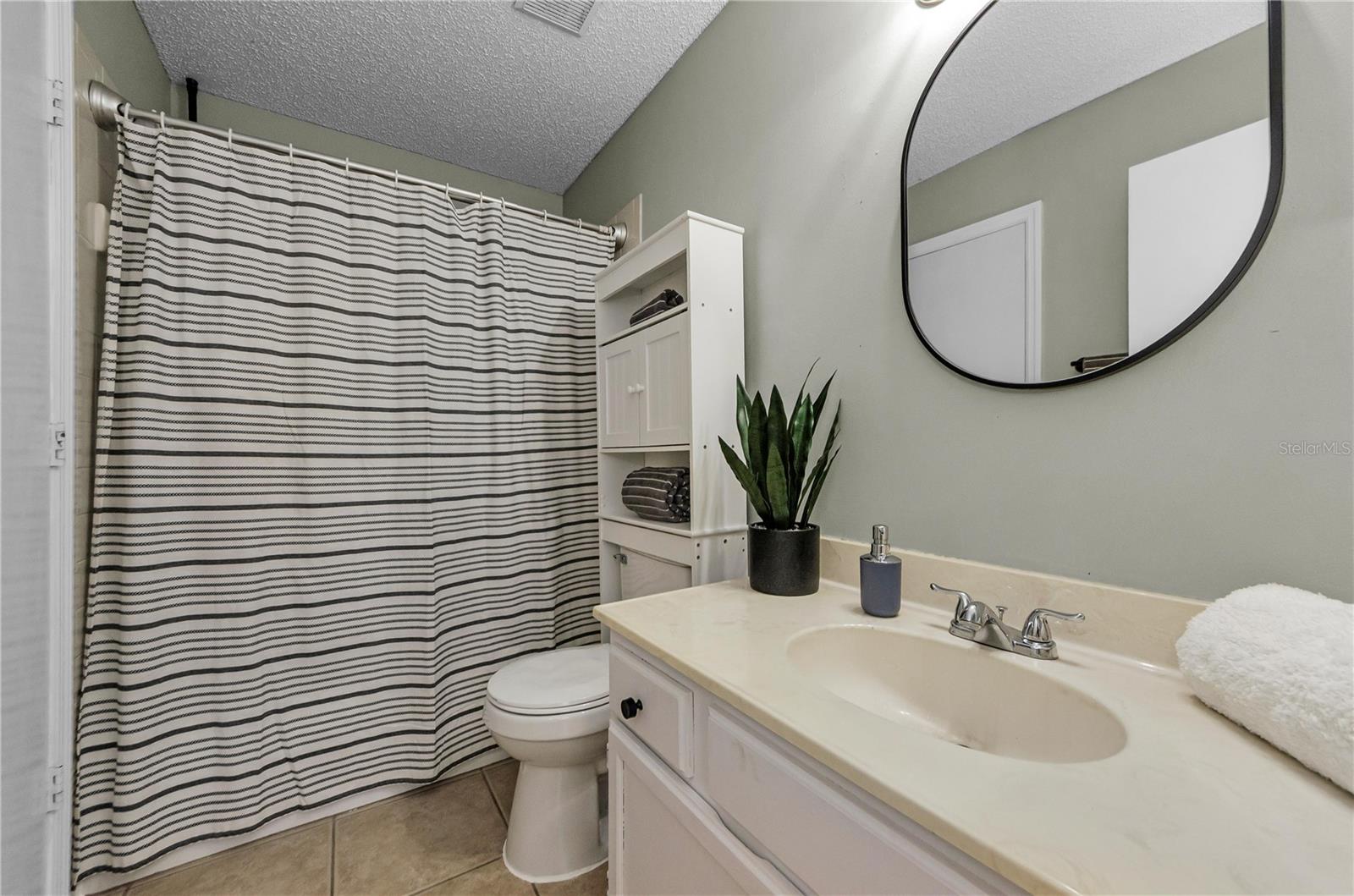 BLOOMINGDALE SEC BB PH - Residential