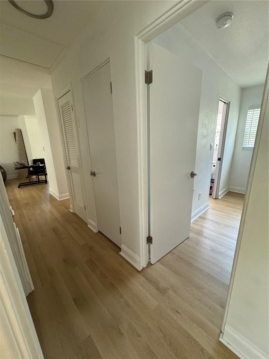 MEADOW LAWN 12TH ADD - Residential Lease