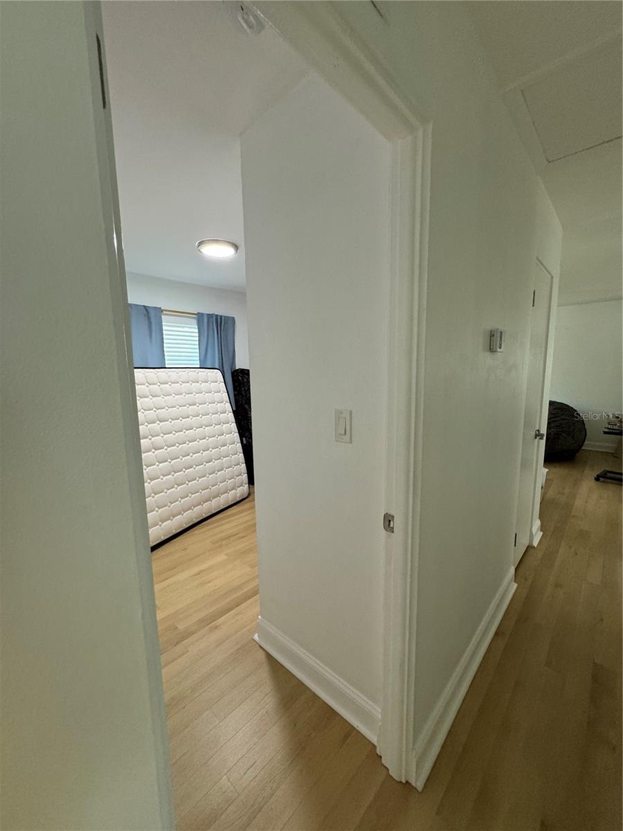 MEADOW LAWN 12TH ADD - Residential Lease