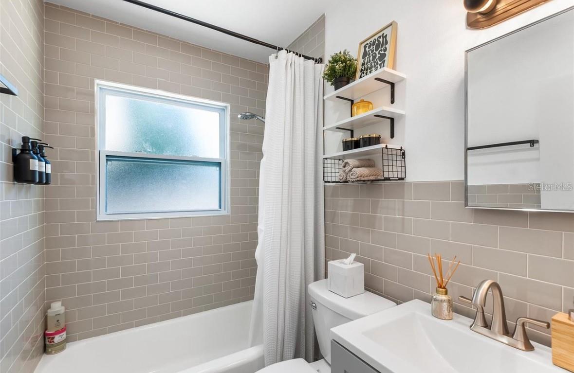 MEADOW LAWN 12TH ADD - Residential Lease