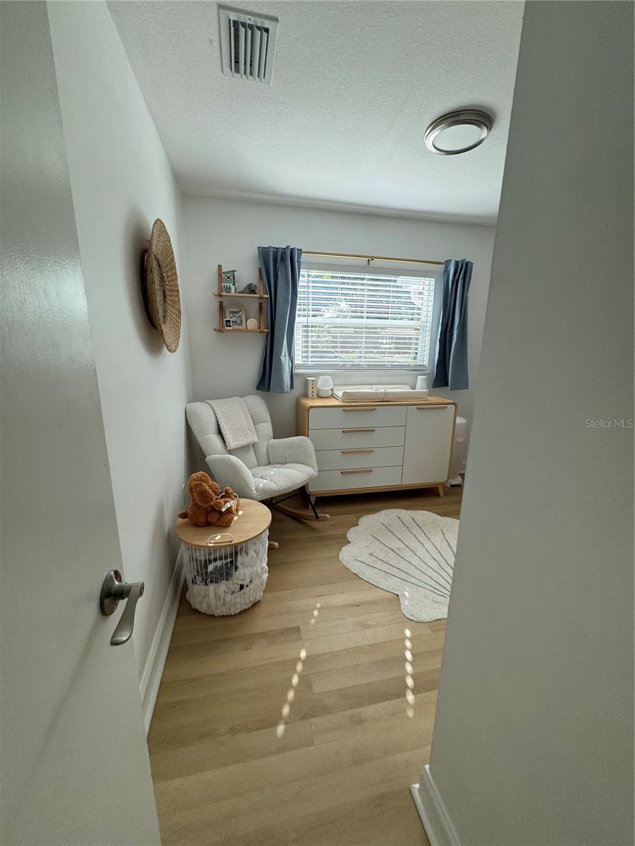 MEADOW LAWN 12TH ADD - Residential Lease