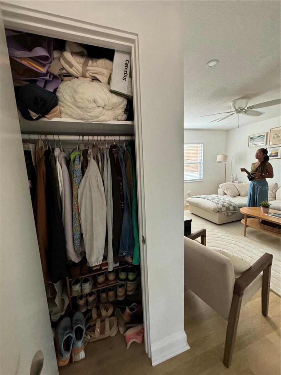 MEADOW LAWN 12TH ADD - Residential Lease