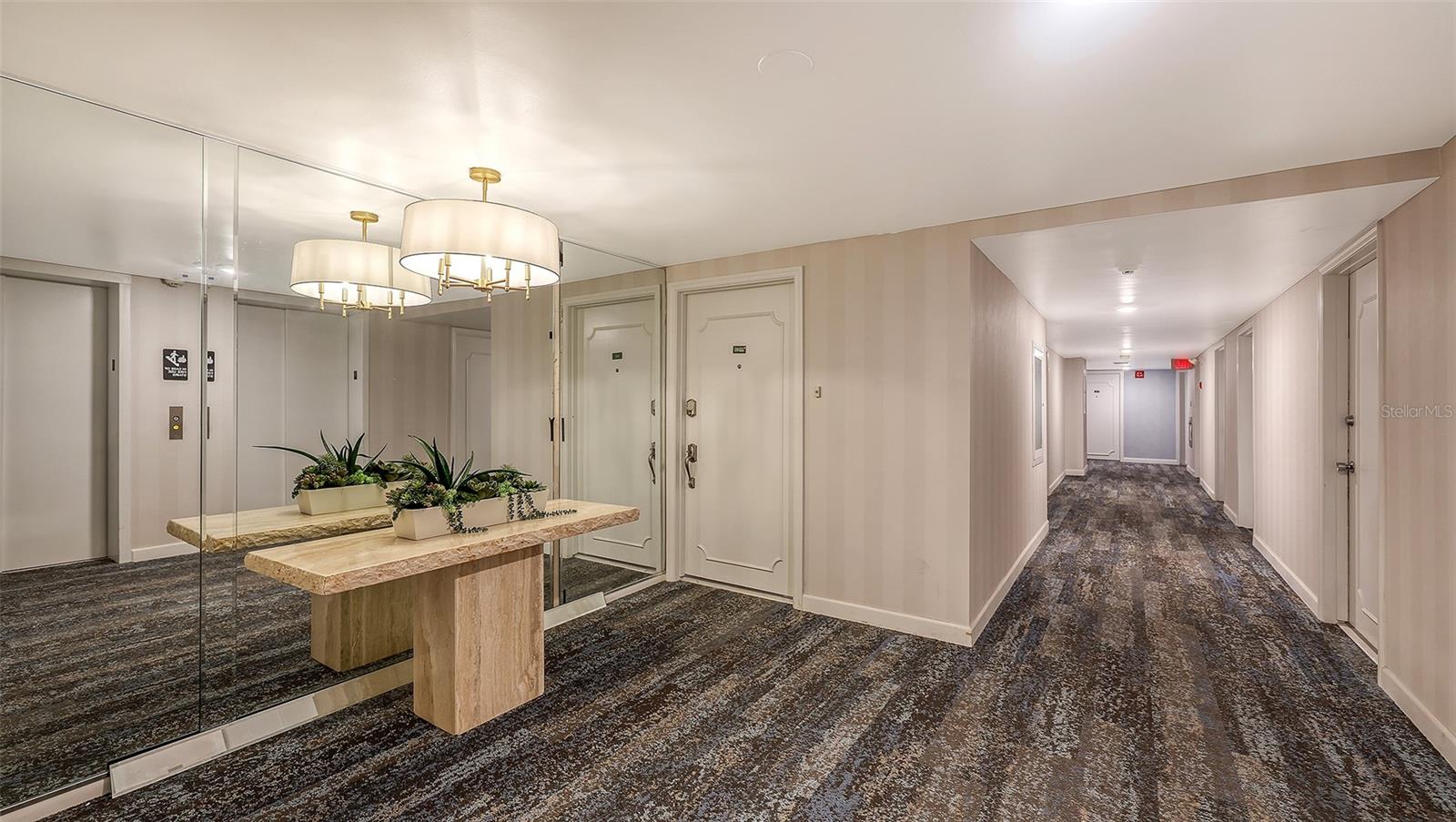 KEY TOWER SOUTH - Residential