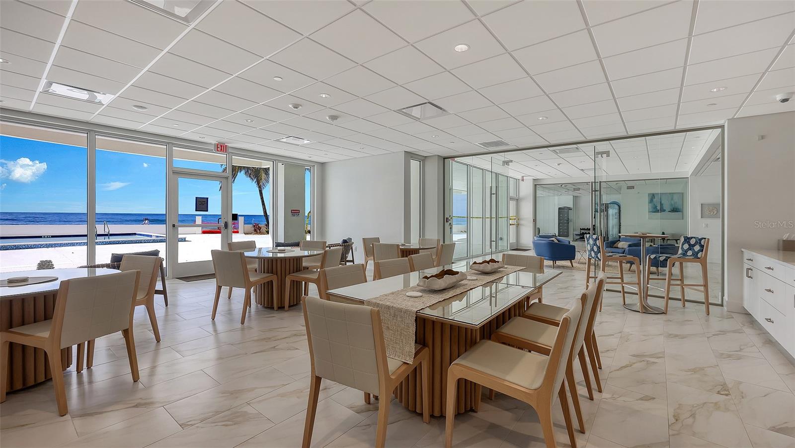 KEY TOWER SOUTH - Residential