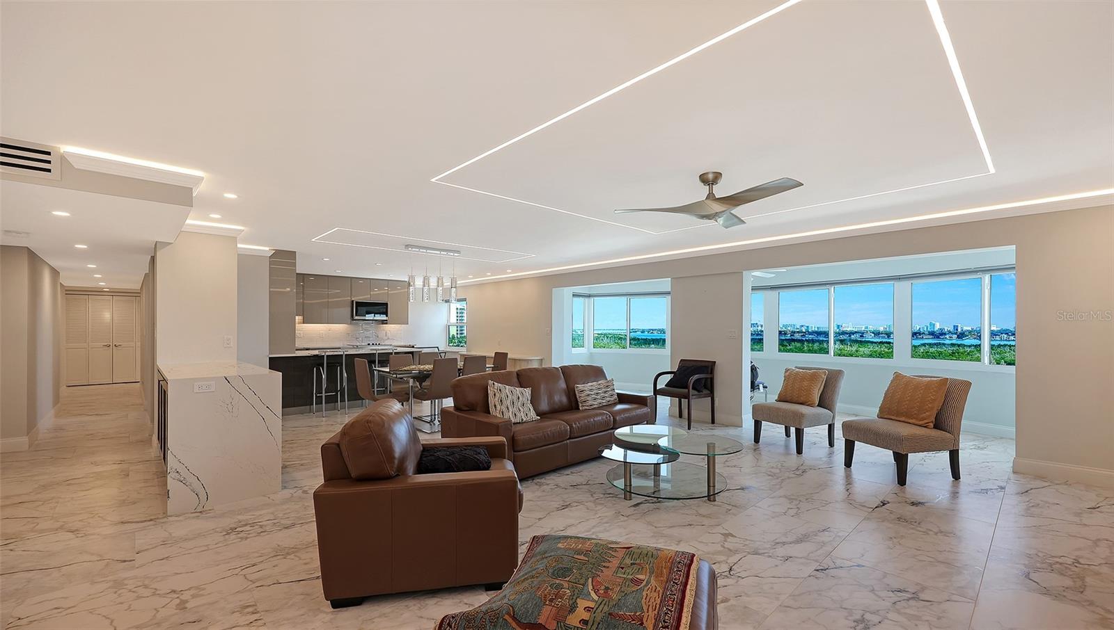 KEY TOWER SOUTH - Residential