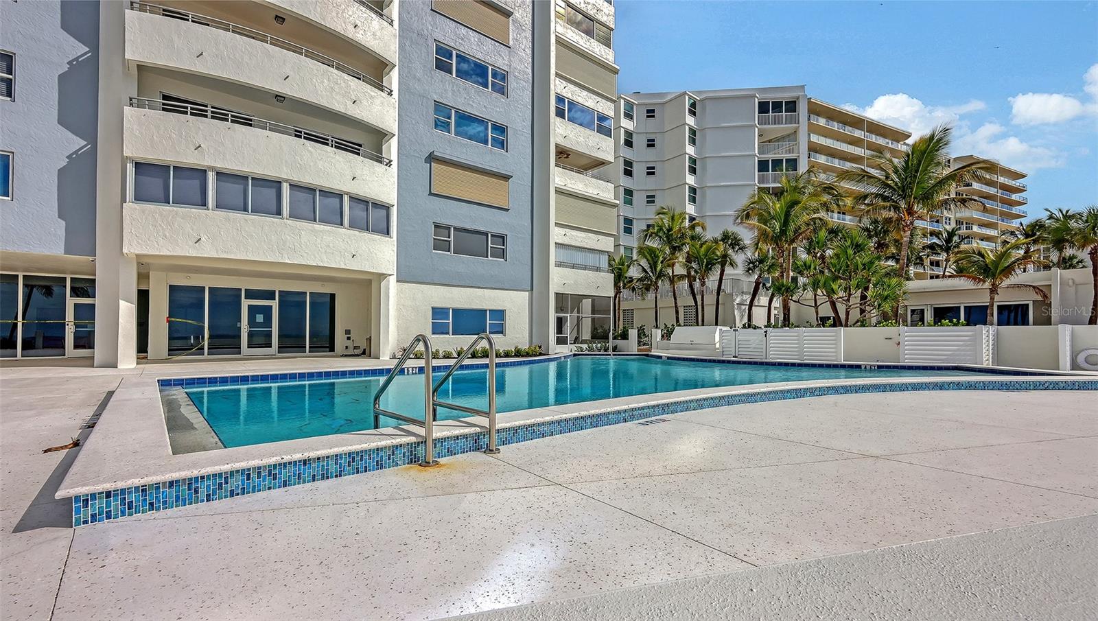 KEY TOWER SOUTH - Residential