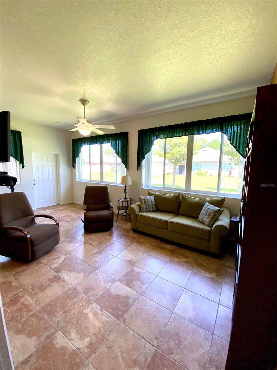 Edgewater Lakes Ph 1A - Residential