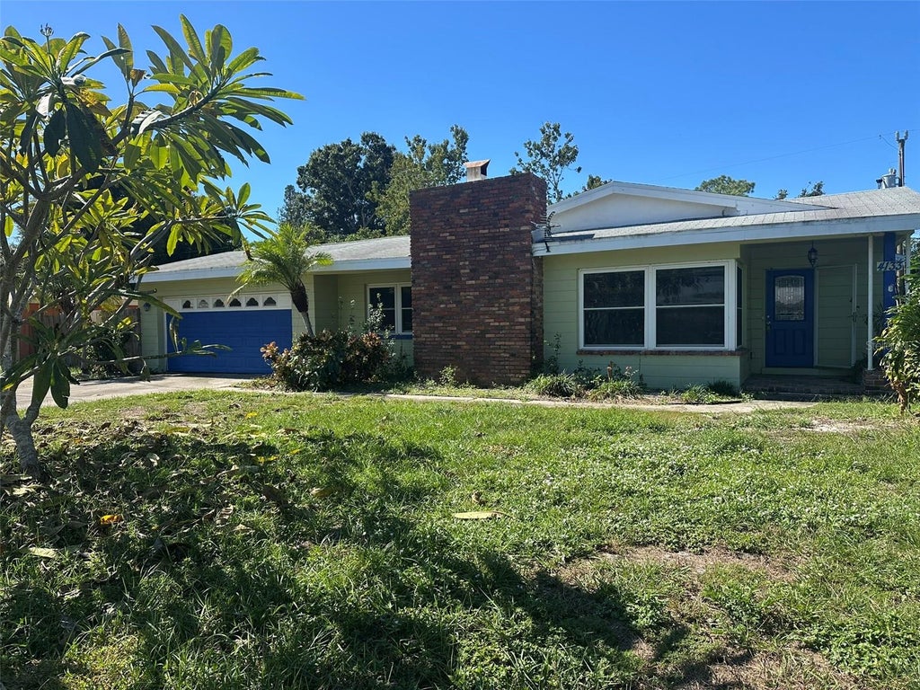Photo of 4133 Narvarez Way S, St Petersburg, FL 33712 (MLS # TB8560728)