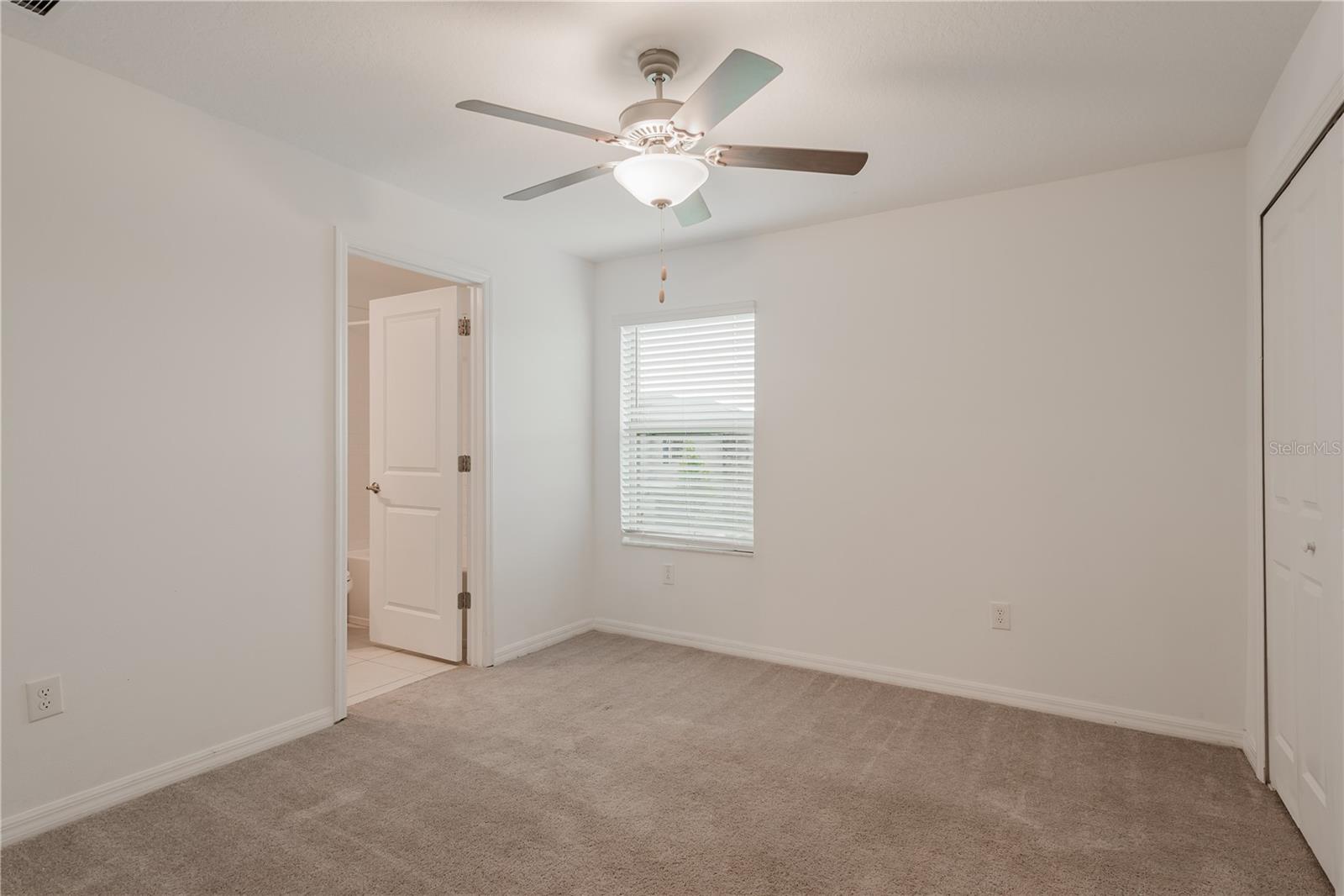 BELMONT TWNHMS PRCL F - Residential Lease