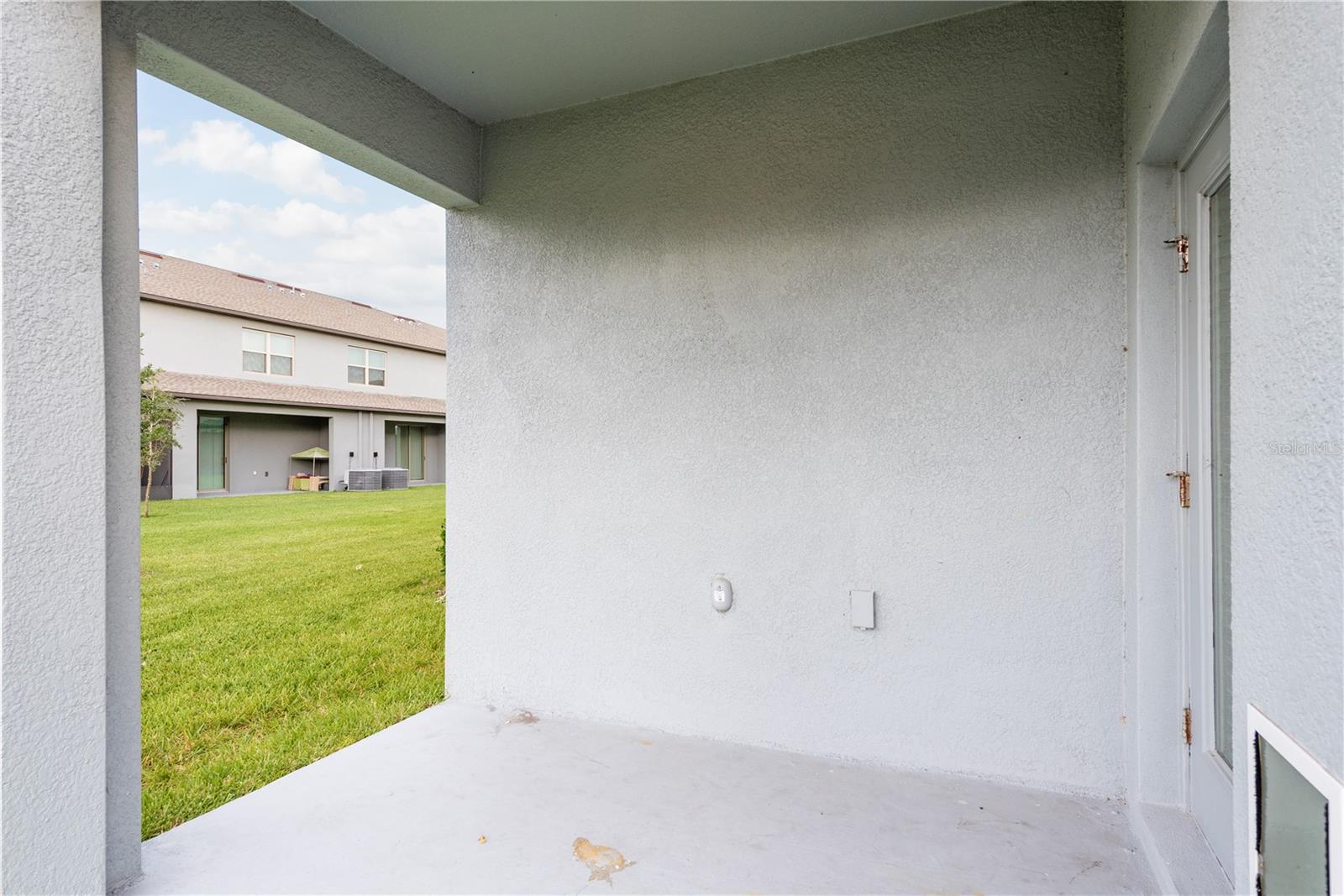 BELMONT TWNHMS PRCL F - Residential Lease