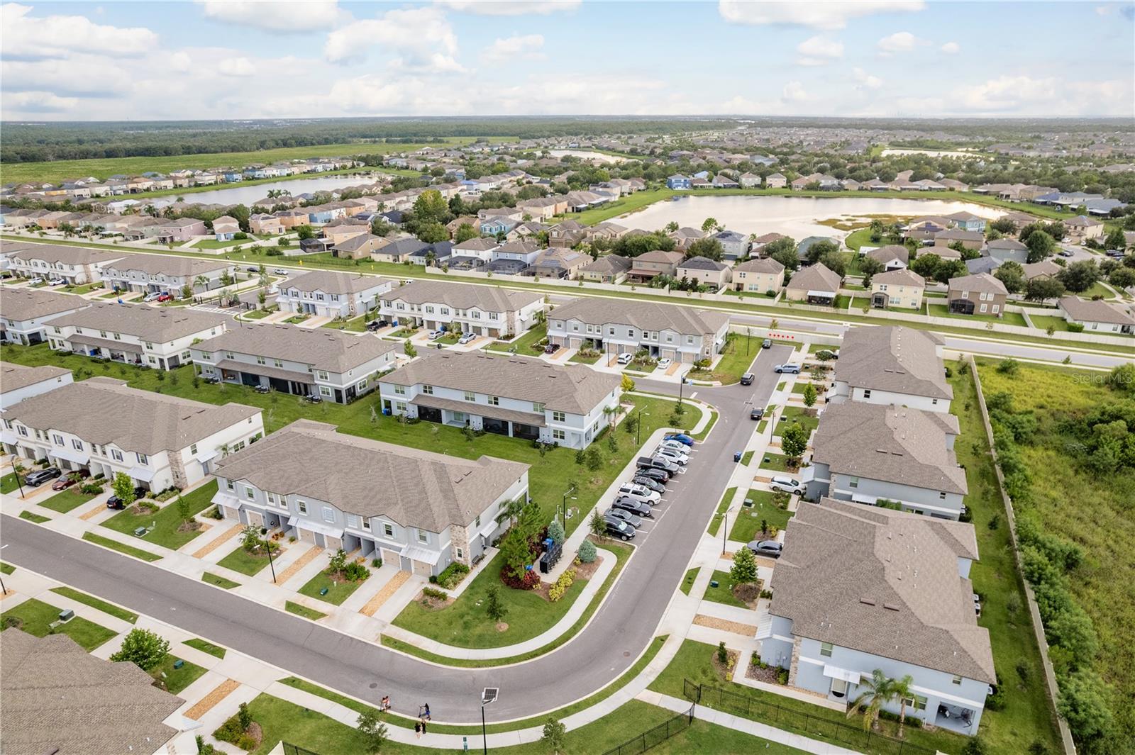BELMONT TWNHMS PRCL F - Residential Lease