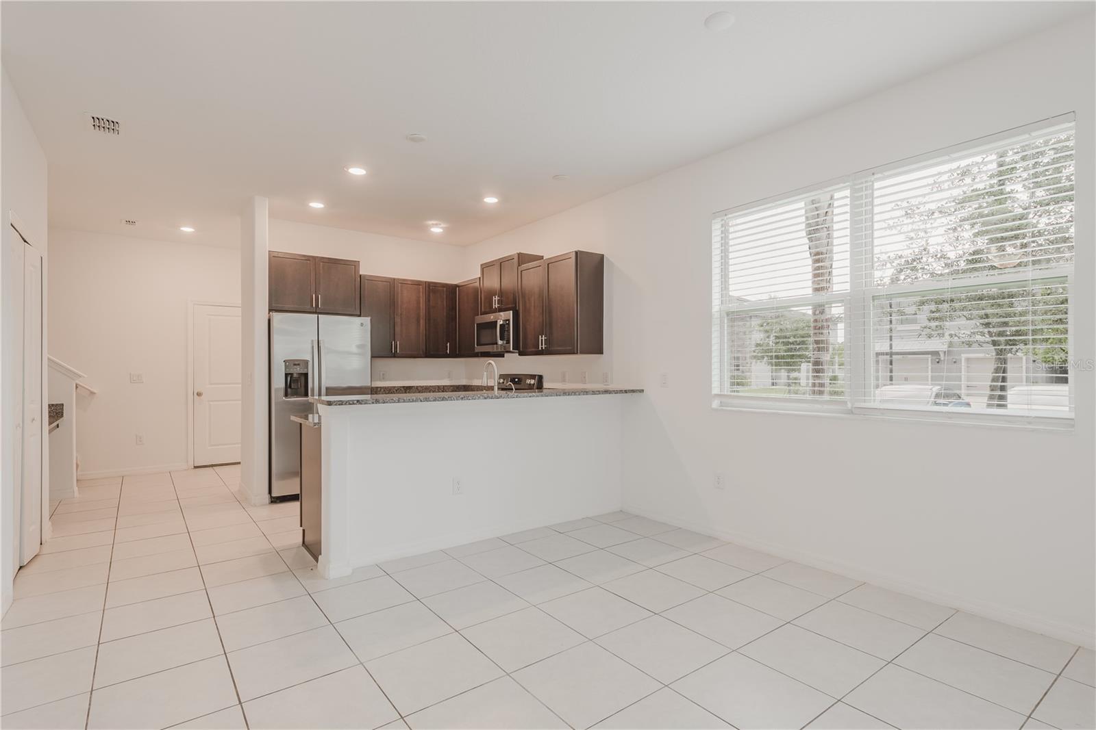 BELMONT TWNHMS PRCL F - Residential Lease