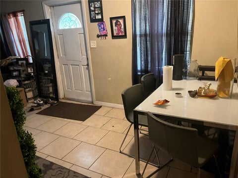 3104 E Chelsea Street, Tampa, FL 33610