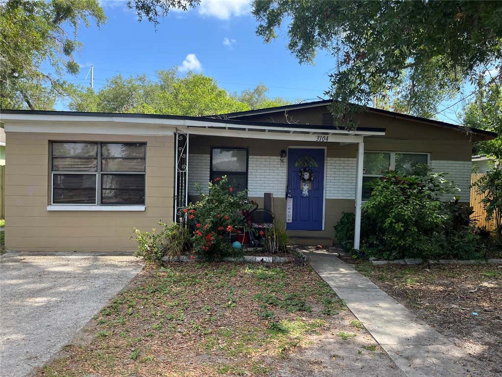 Photo of 3104 E Chelsea Street, Tampa, FL 33610 (MLS # TB8520069)