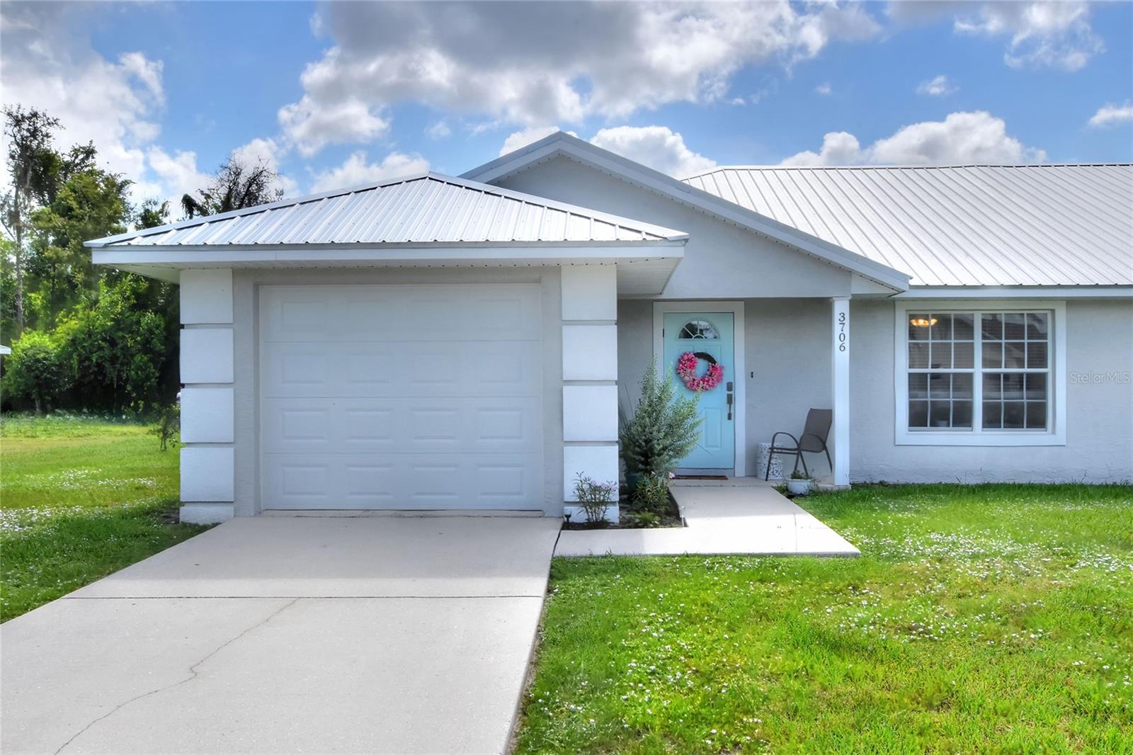 MORE PHOTOS TO COME!! Central Florida's Sun N Lake Resort Style community is home to this RARE opportunity to own a low maintenance, well maintained 2/2 close to golf courses, lakes, medical facilities, and don't forget, Sebring's annual auto race! There's NO HOA, and you have the option of amenities memberships. Upon arrival, you will note the spacious lot, which is high and dry. The metal roof will provide reassurance for the new homeowner, as it was placed in 2022. HVAC is still young (2017) and well maintained. Upon entering the residence, you will note the luxury vinyl flooring throughout, placed in 2023. The spacious rooms and high ceilings, ample storage, and the natural light enhances the cheerful feeling of being home. The kitchen is spacious and open to living area for ease of entertaining. The primary suite boasts a sweet en suite, with updates (2020).Your laundry is indoors, and tucked away when not in use. You don't want to miss this one, so call today!