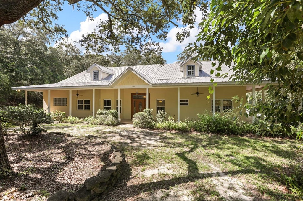 Photo of 1685 Manor Way, Deland, FL 32720 (MLS # O6434536)