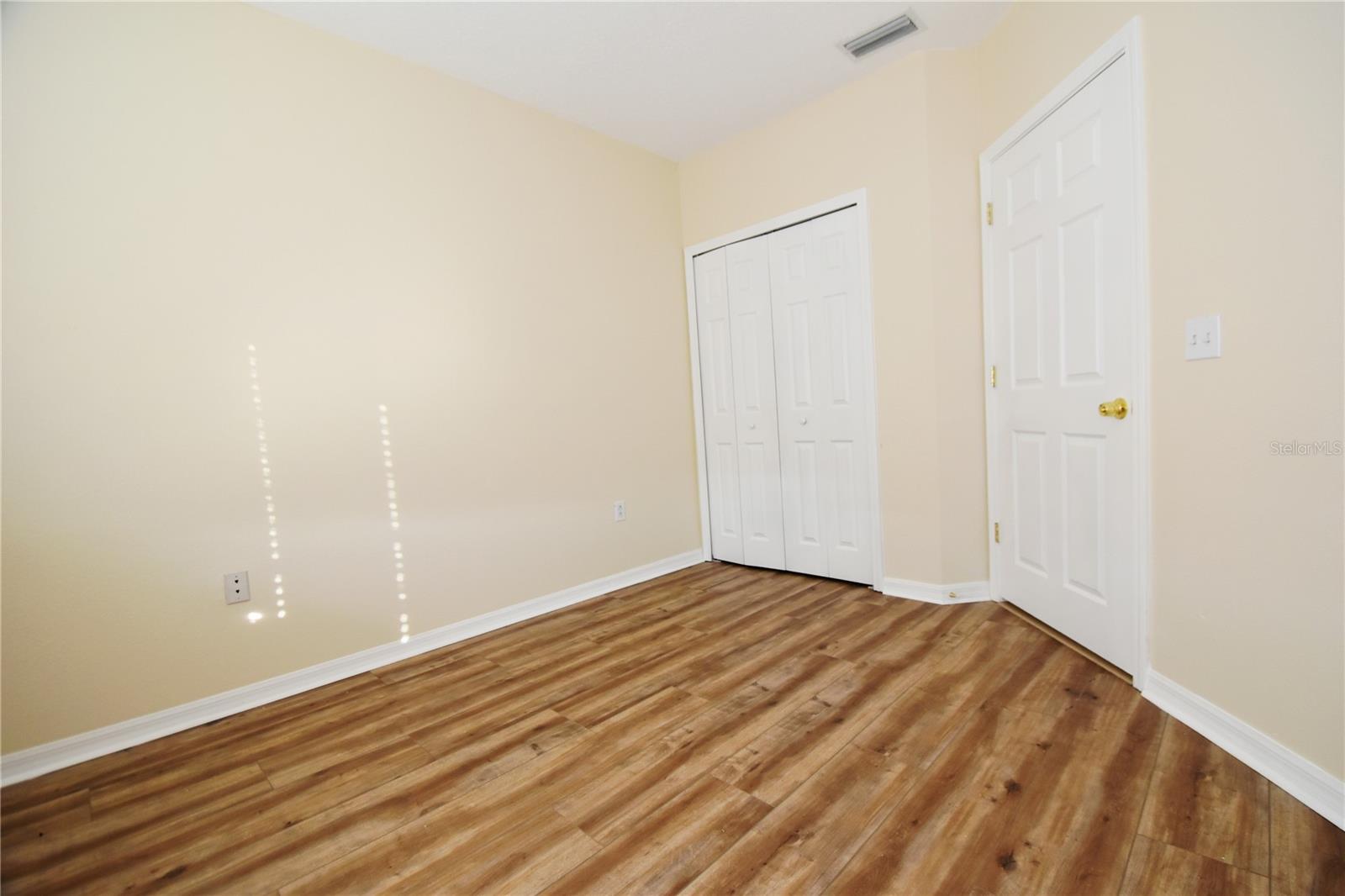 VILLAGES OF BLOOMINGDALE CONDO - Residential