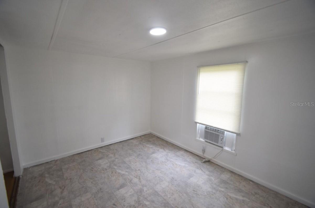 PEACH TREE HILL - Residential Lease