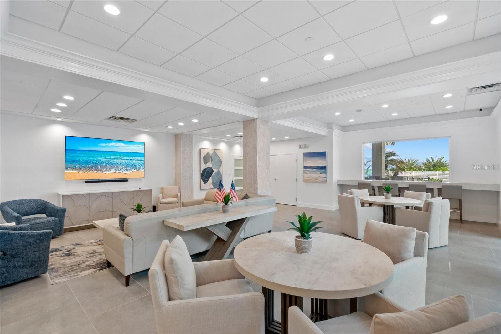 SIESTA TOWERS - Residential