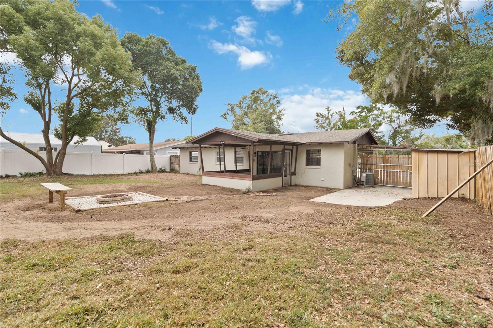 KOCH TERRACE - Residential