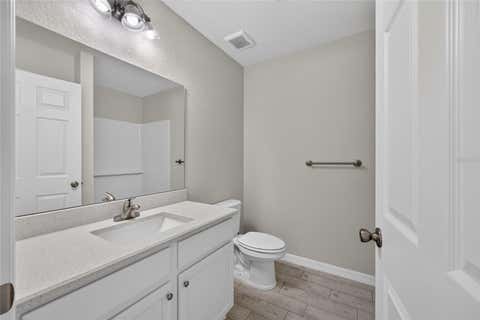 Tiny photo for 8 Oak Circle Trace, Ocala, FL 34472 (MLS # OM727738)