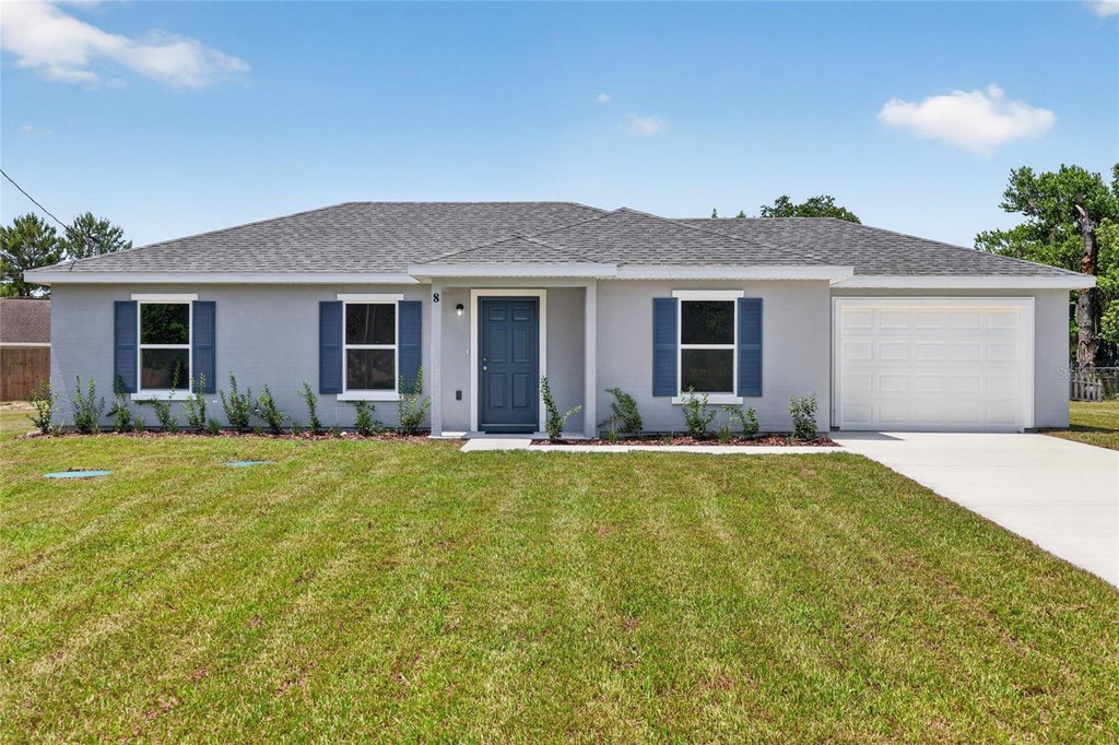 Photo of 8 Oak Circle Trace, Ocala, FL 34472 (MLS # OM727738)