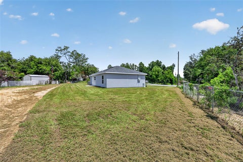 Tiny photo for 8 Oak Circle Trace, Ocala, FL 34472 (MLS # OM727738)