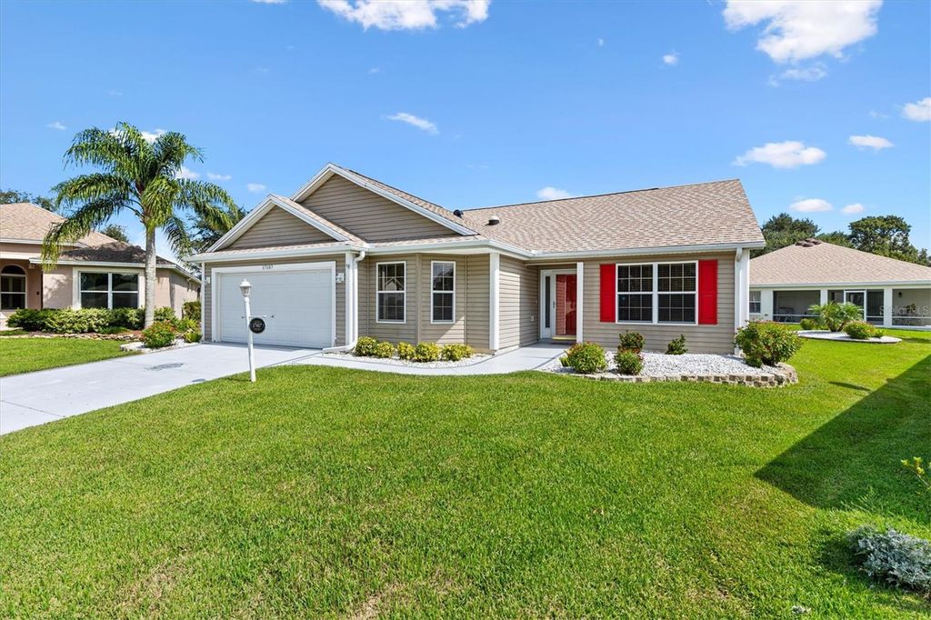 Photo of 17107 SE 93rd Exeter Court, The Villages, FL 32162 (MLS # G5101888)