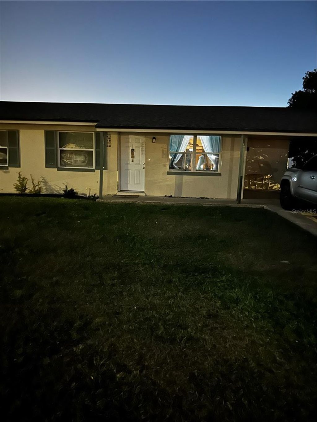 listing image 0