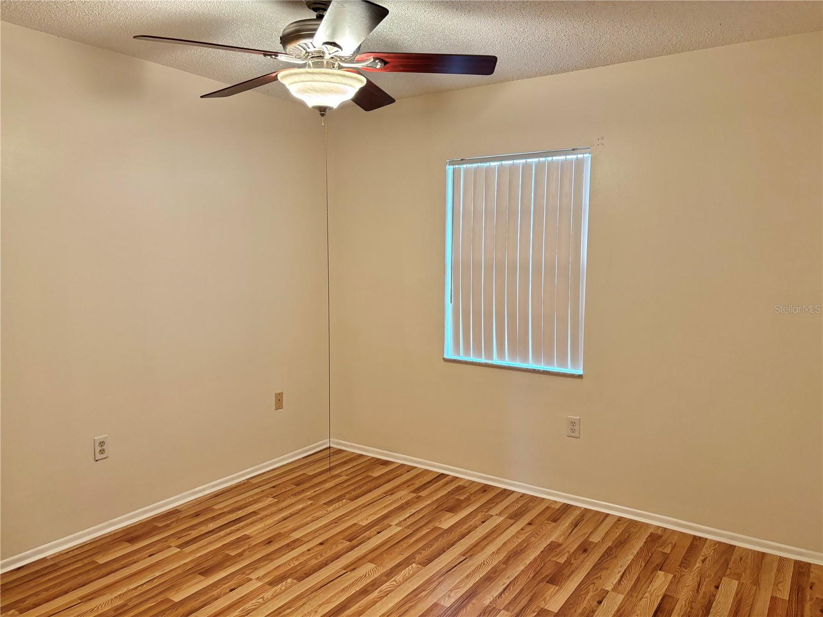 OAKWOOD - Residential