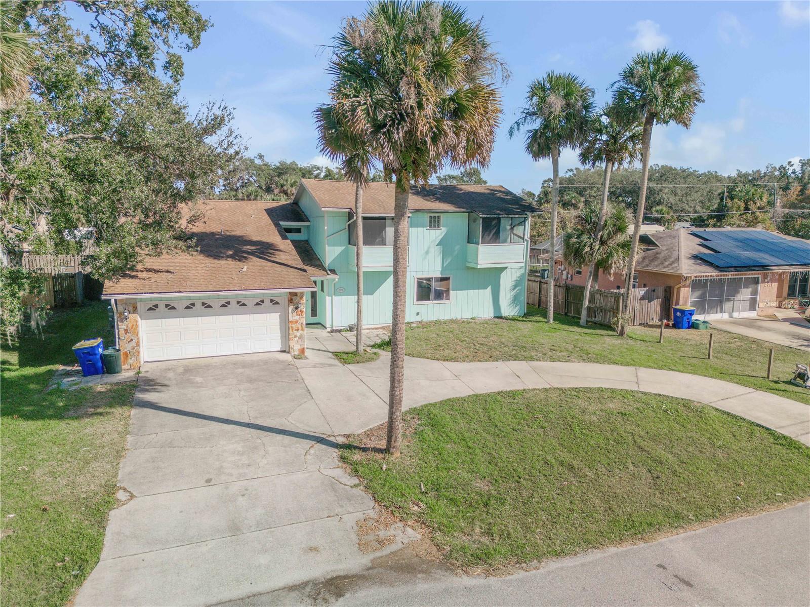 2715 PINE TREE DRIVE