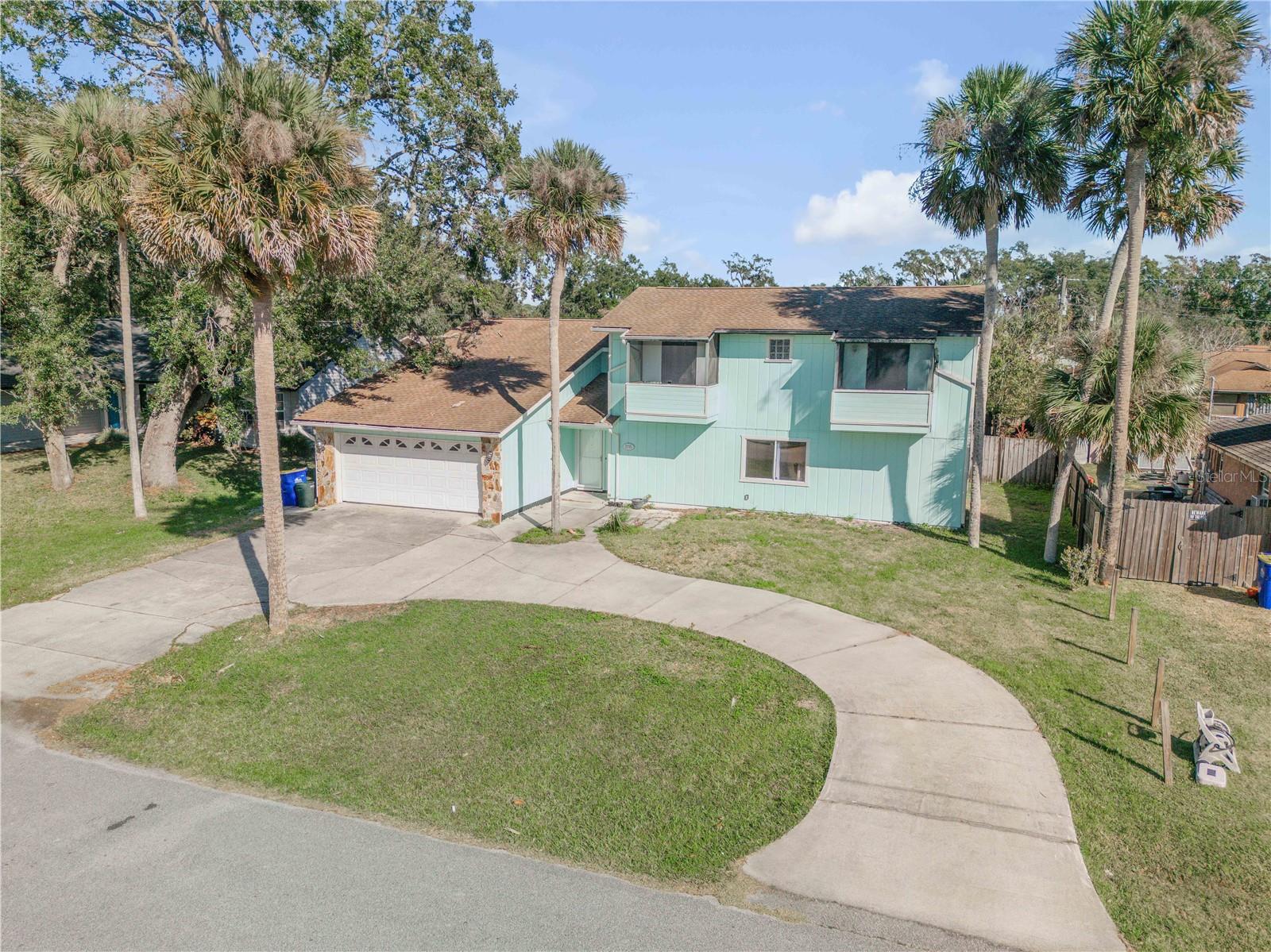 2715 PINE TREE DRIVE