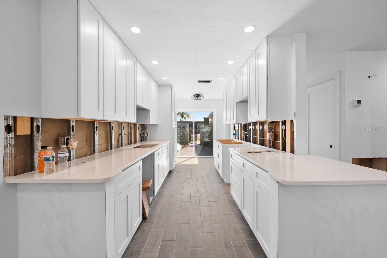 BOCA CIEGA POINT EAST - Residential