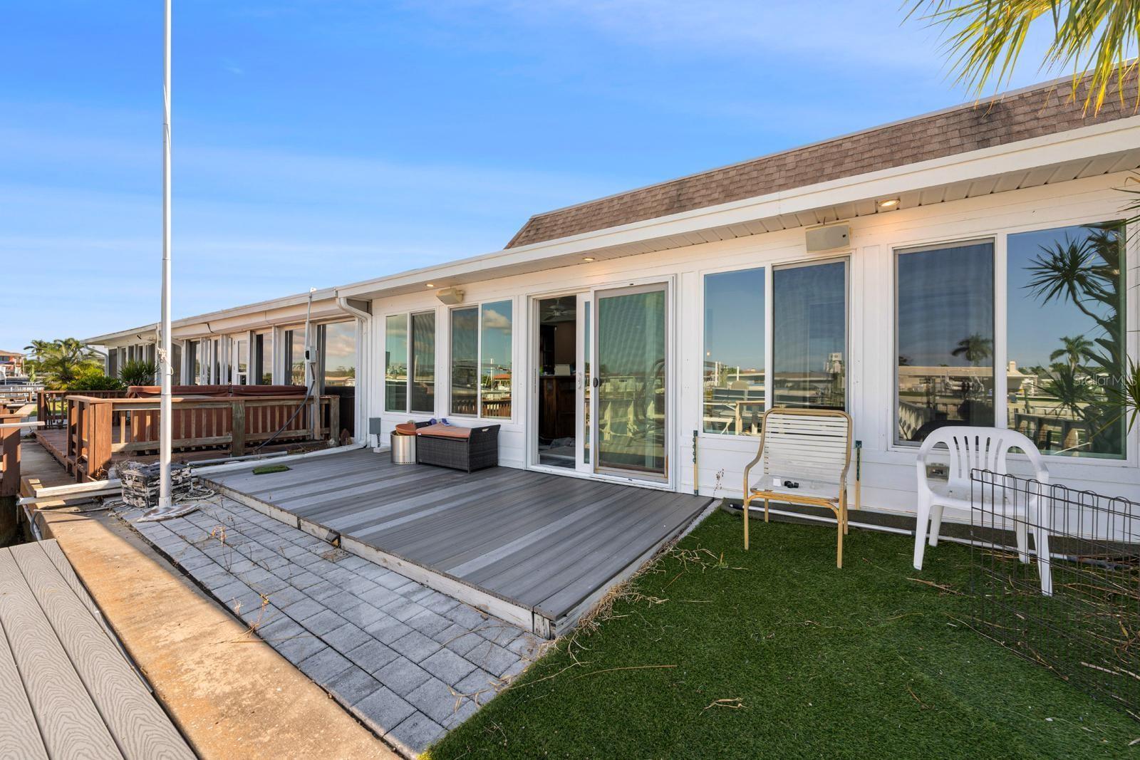 BOCA CIEGA POINT EAST - Residential