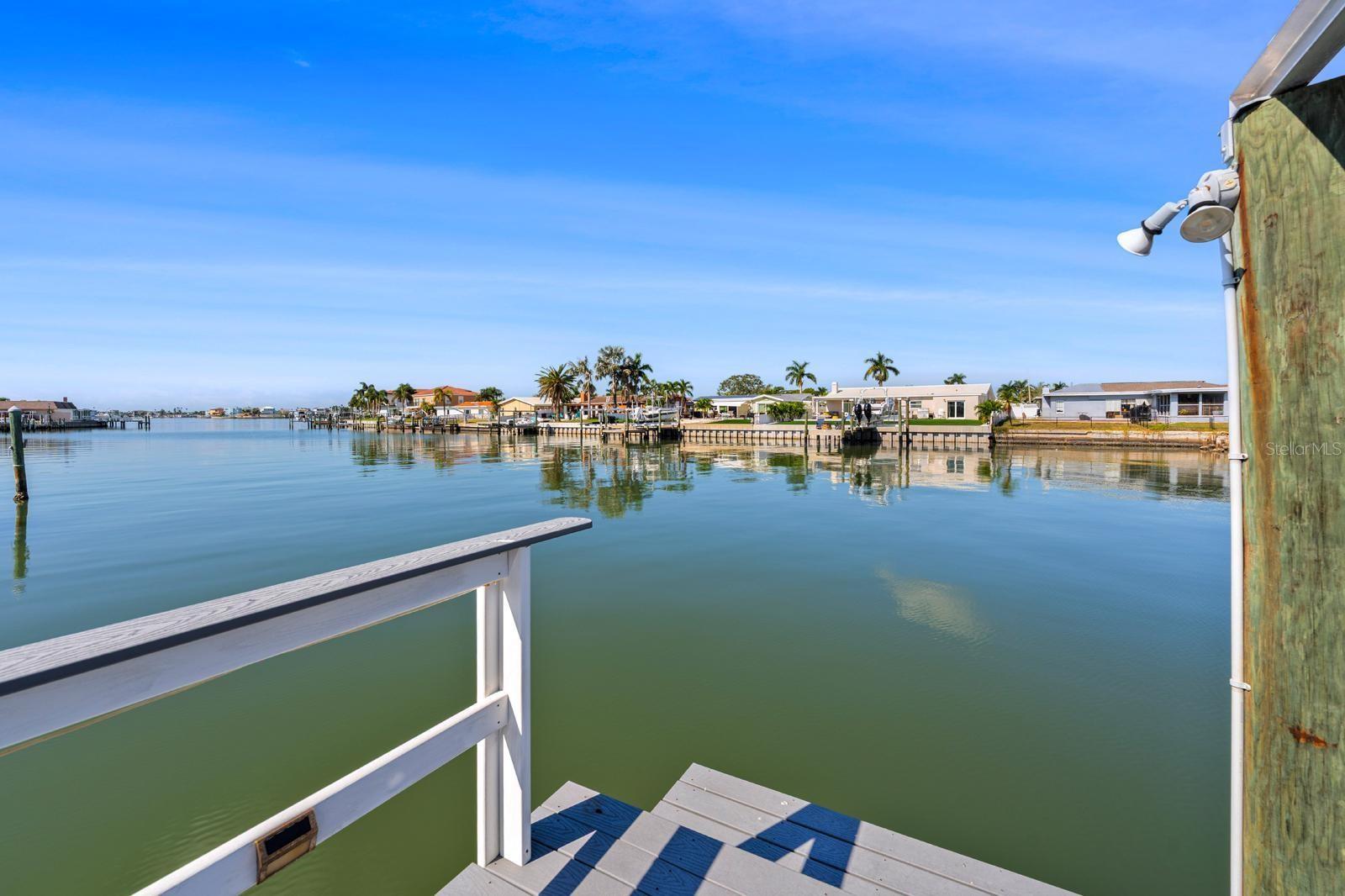 BOCA CIEGA POINT EAST - Residential