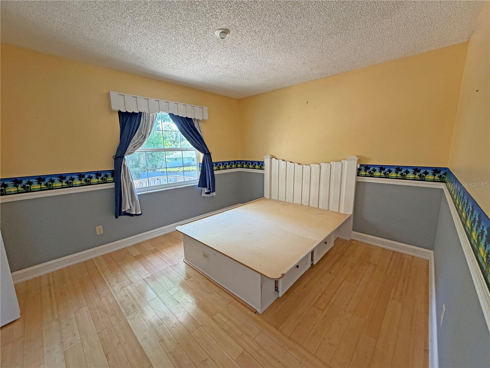 SILVER SPGS SHORES UN 25 - Residential