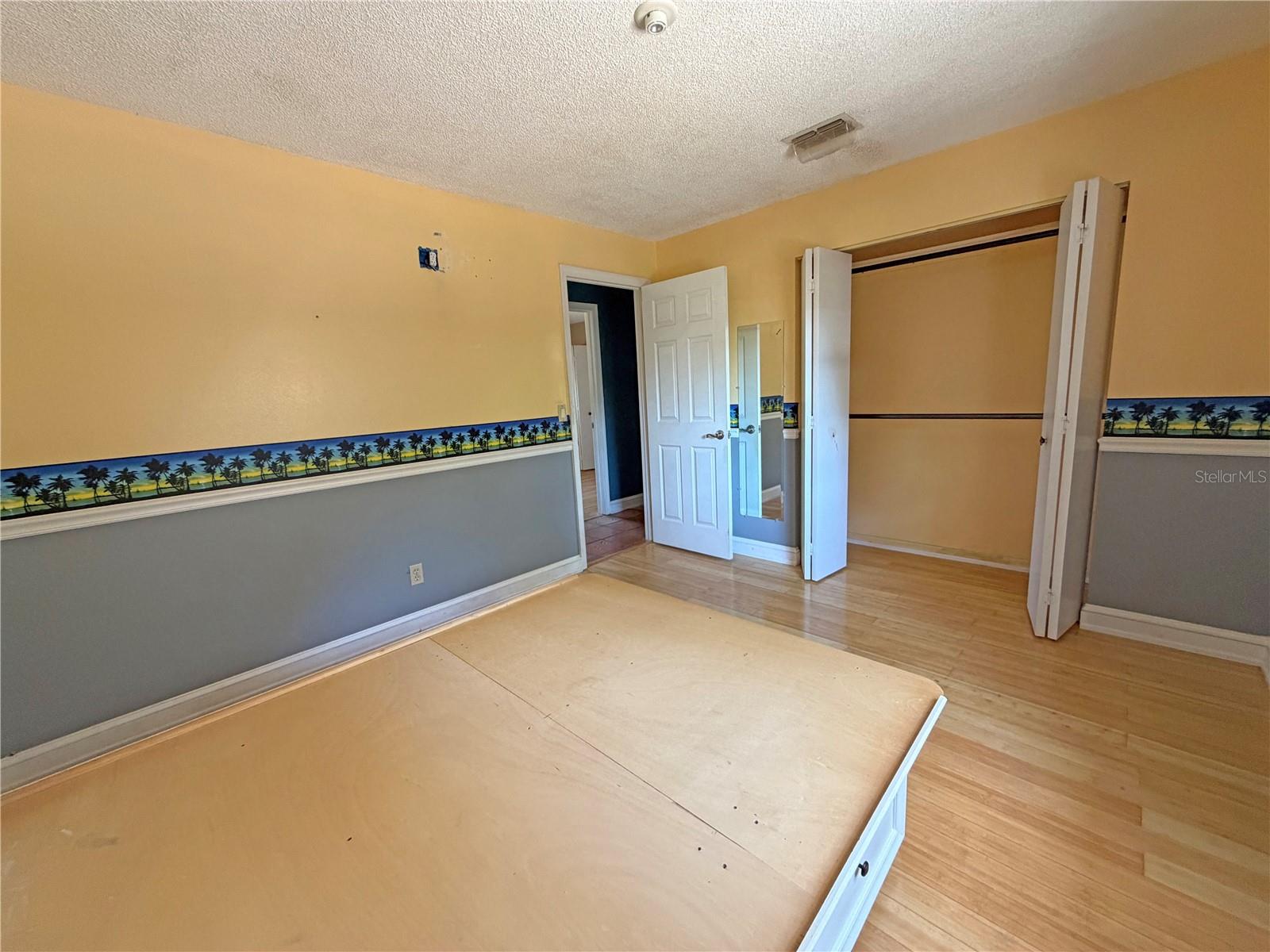 SILVER SPGS SHORES UN 25 - Residential