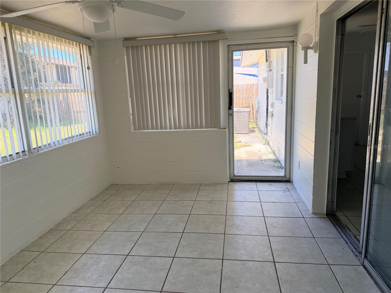 ROSEMONT - Residential