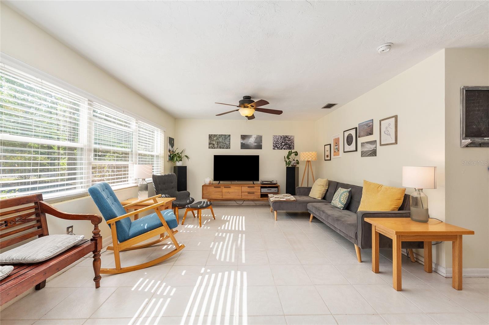 SUNSET ACRES - Residential