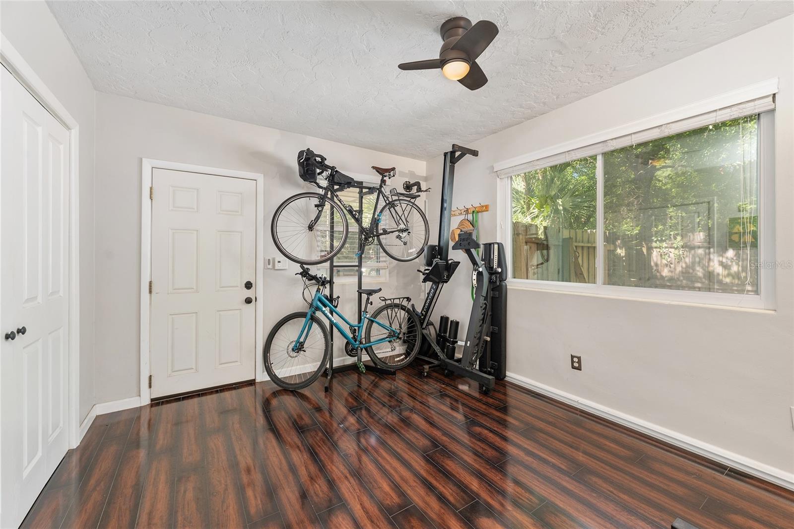 SUNSET ACRES - Residential