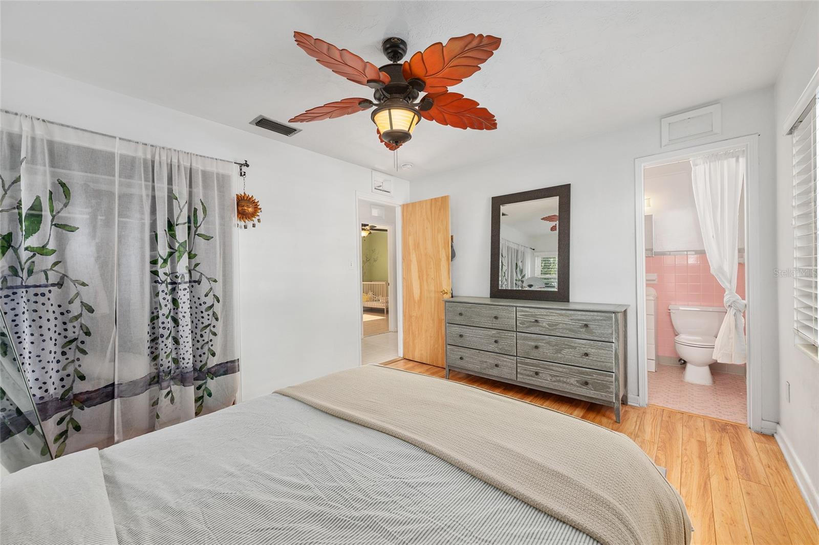 SUNSET ACRES - Residential