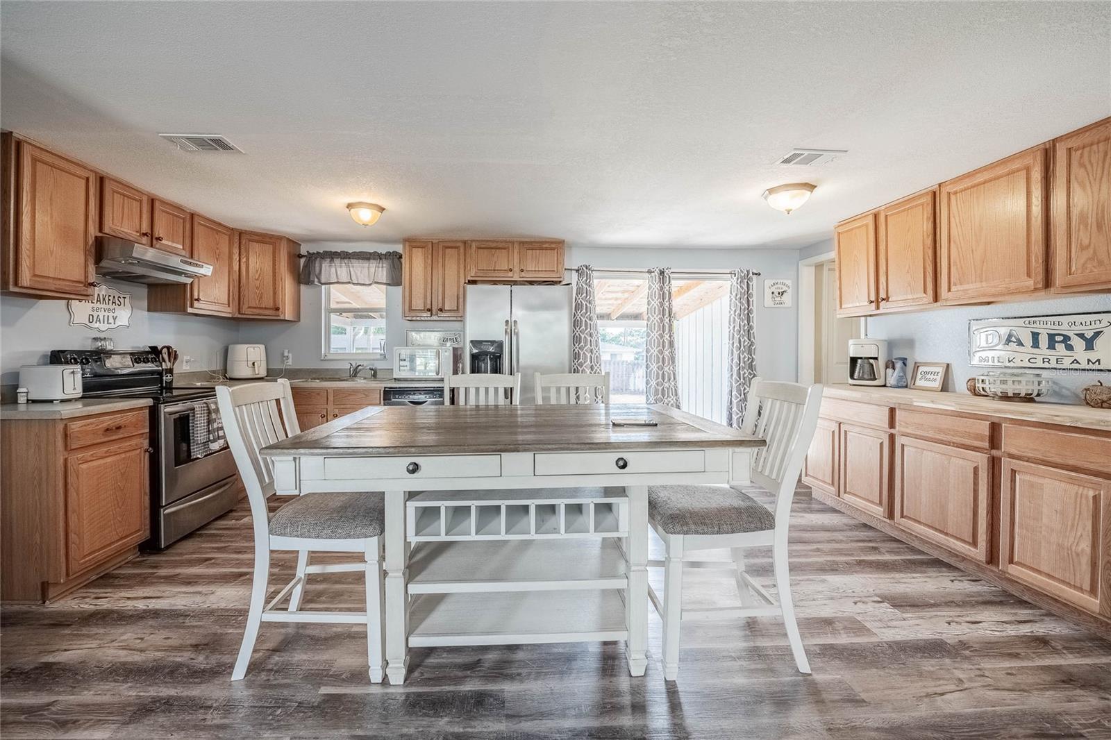 GOLDENGLOW SUB - Residential