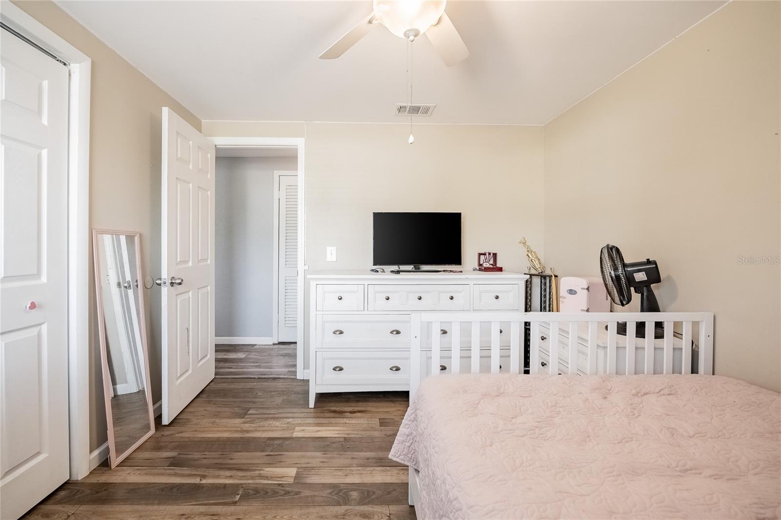 GOLDENGLOW SUB - Residential