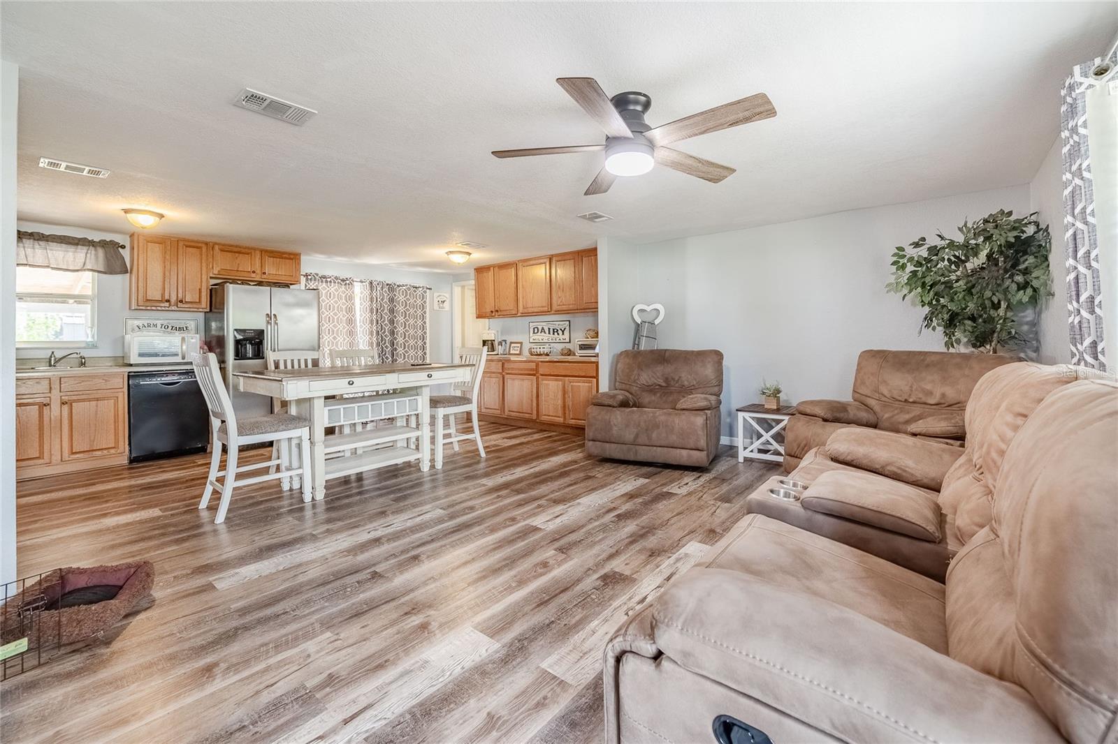 GOLDENGLOW SUB - Residential