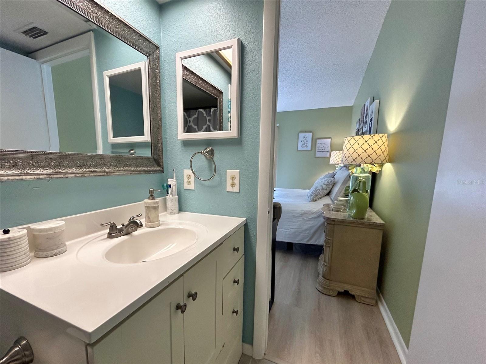 HAMMOCK PINE VILLAGE - Residential