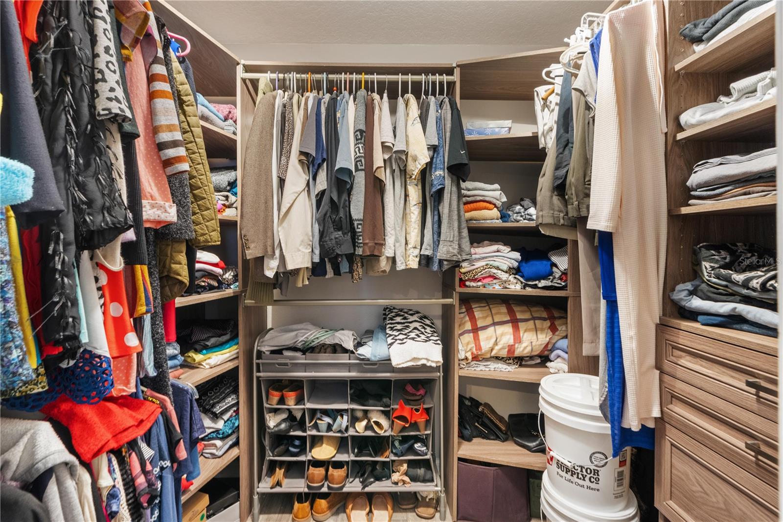 WEEKI WACHEE WOODLANDS - Residential